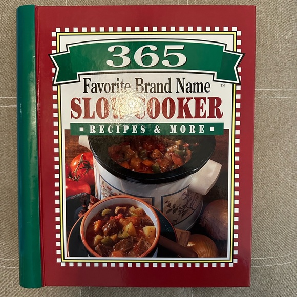 365 Favorite Brand Name Slow Cooker Recipes & More - Picture 1 of 3